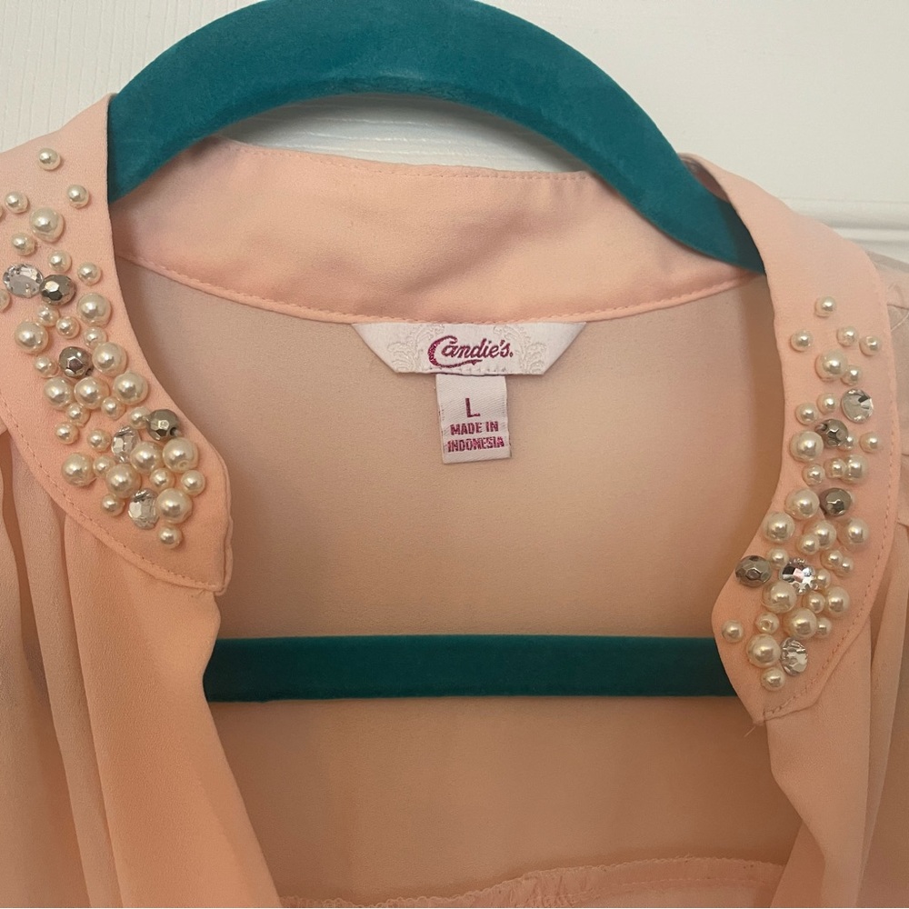 Blush blouse size L